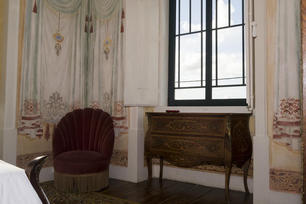 Solar Romantico Anno 1850 Al Hotel Torres Novas Habitación foto